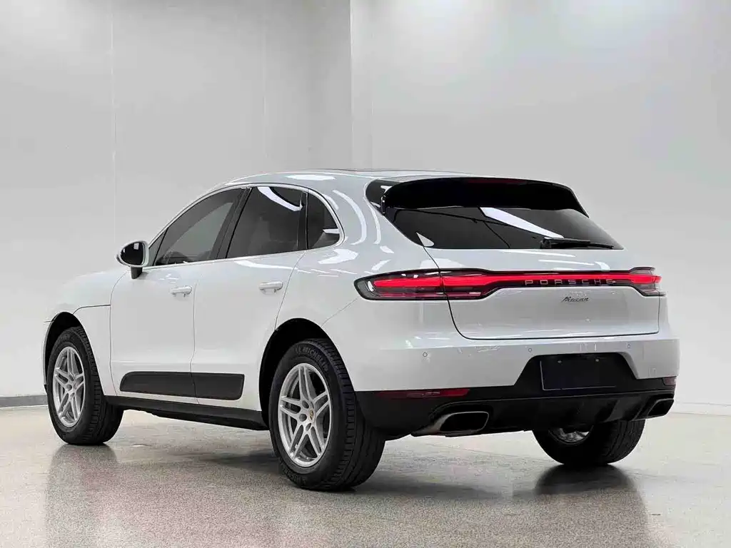 Porsche Macan — миниатюра 31