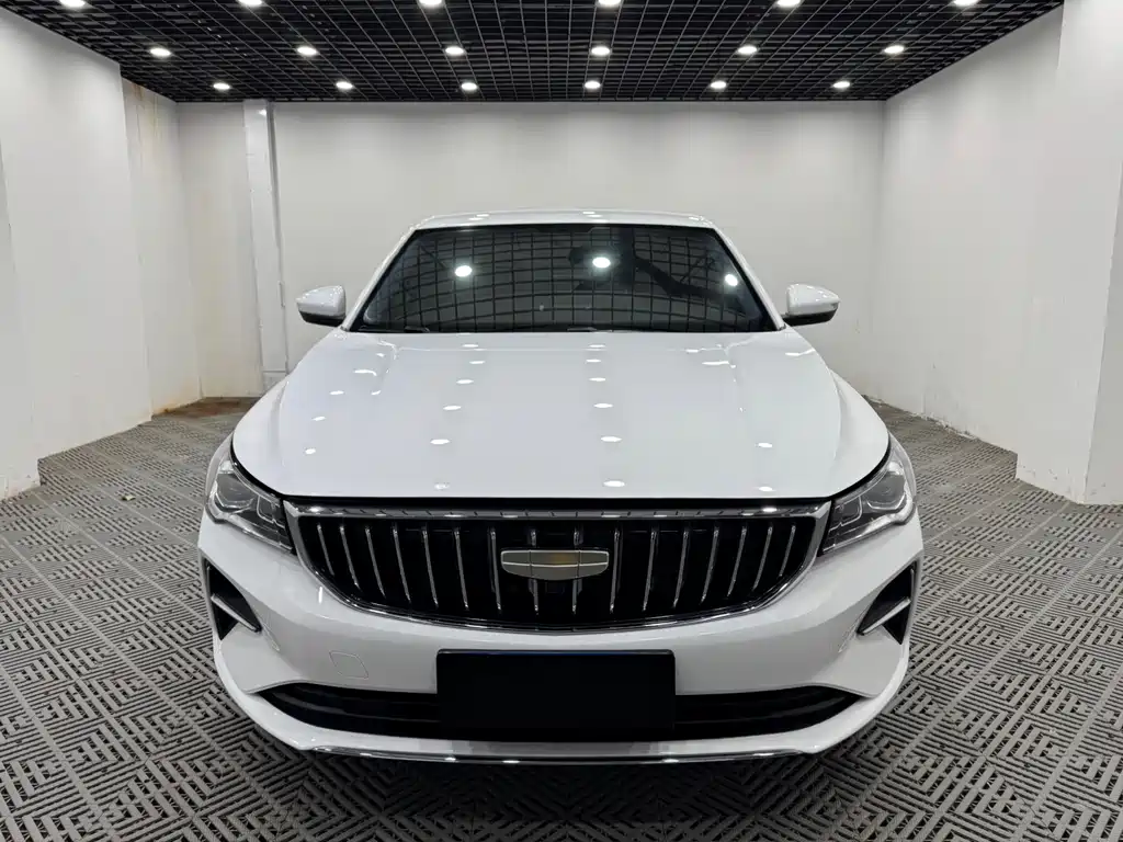 Geely Emgrand — миниатюра 2