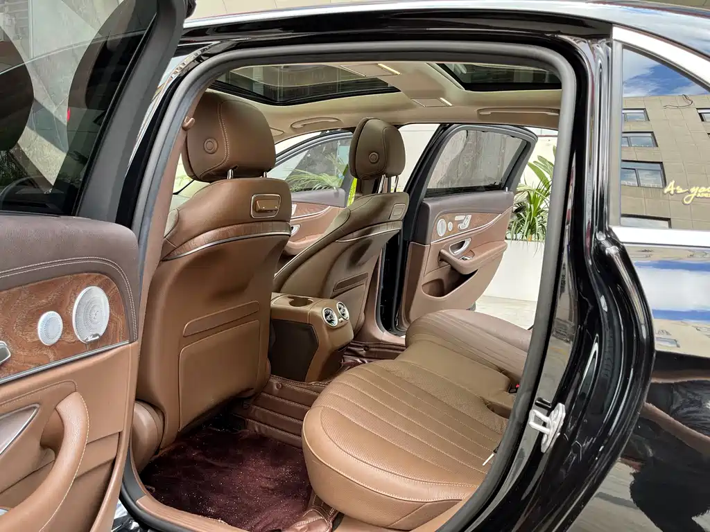 Mercedes-Benz E-Class E 2019 E 300 L Luxury