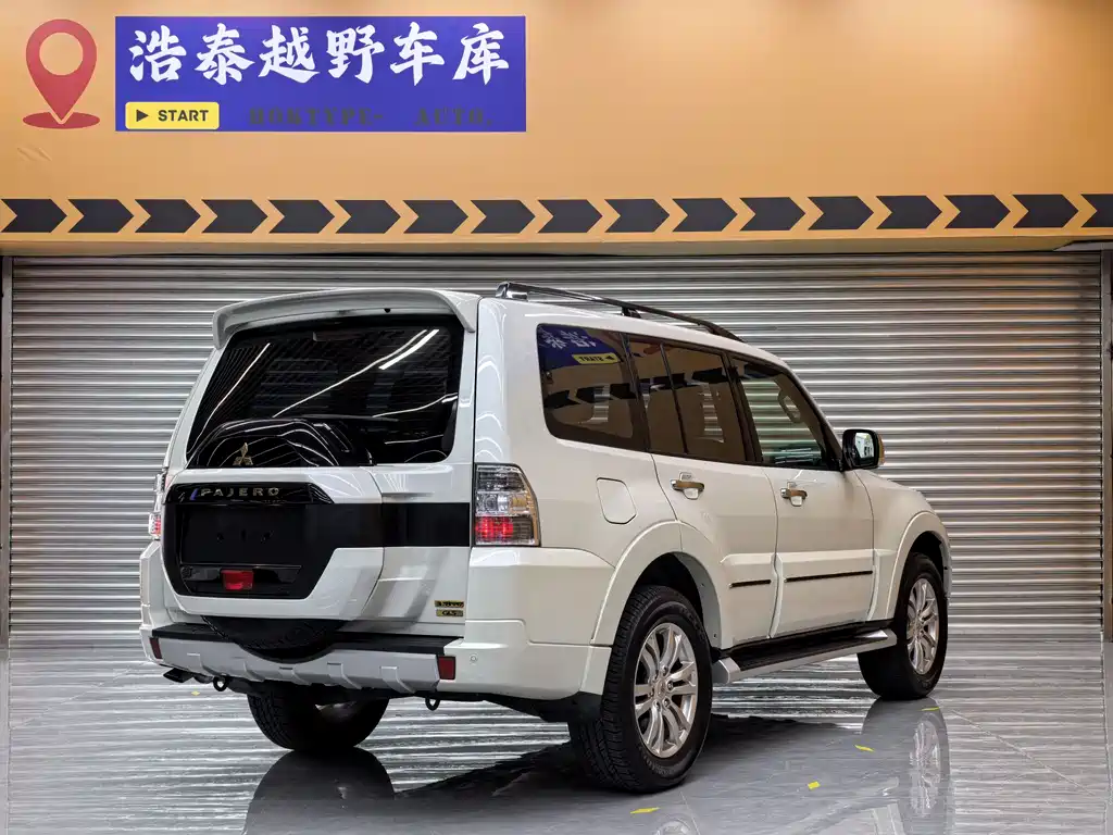 Mitsubishi V97 2019 3.8L