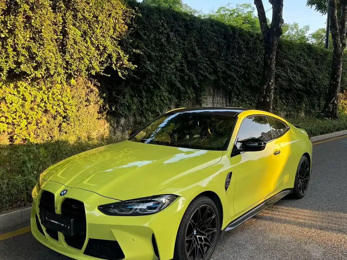 BMW M4