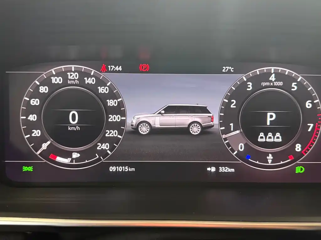 Land Rover Range Rover — миниатюра 13