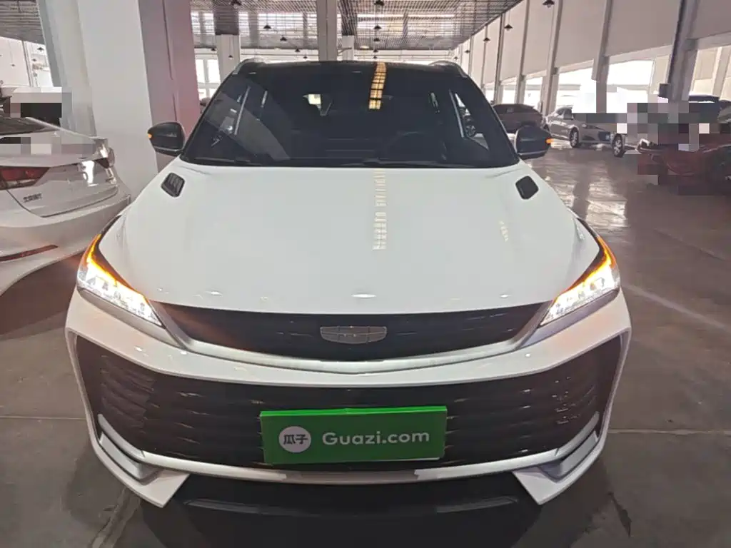 Geely Binyue — миниатюра 3