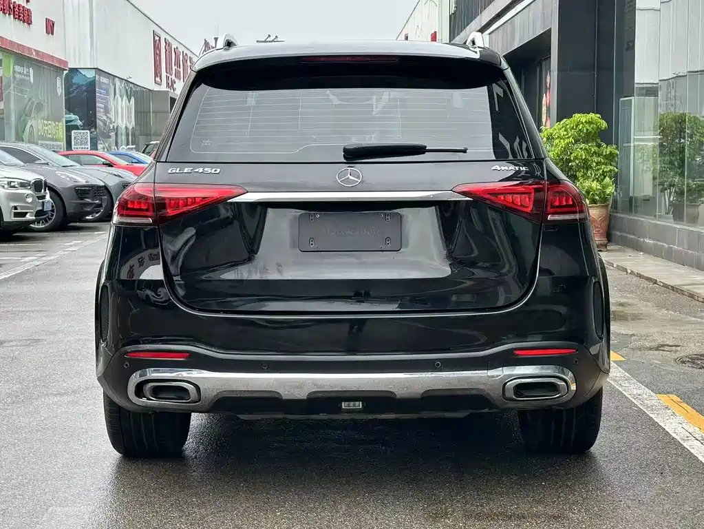 Mercedes-Benz GLE (Import) — миниатюра 11
