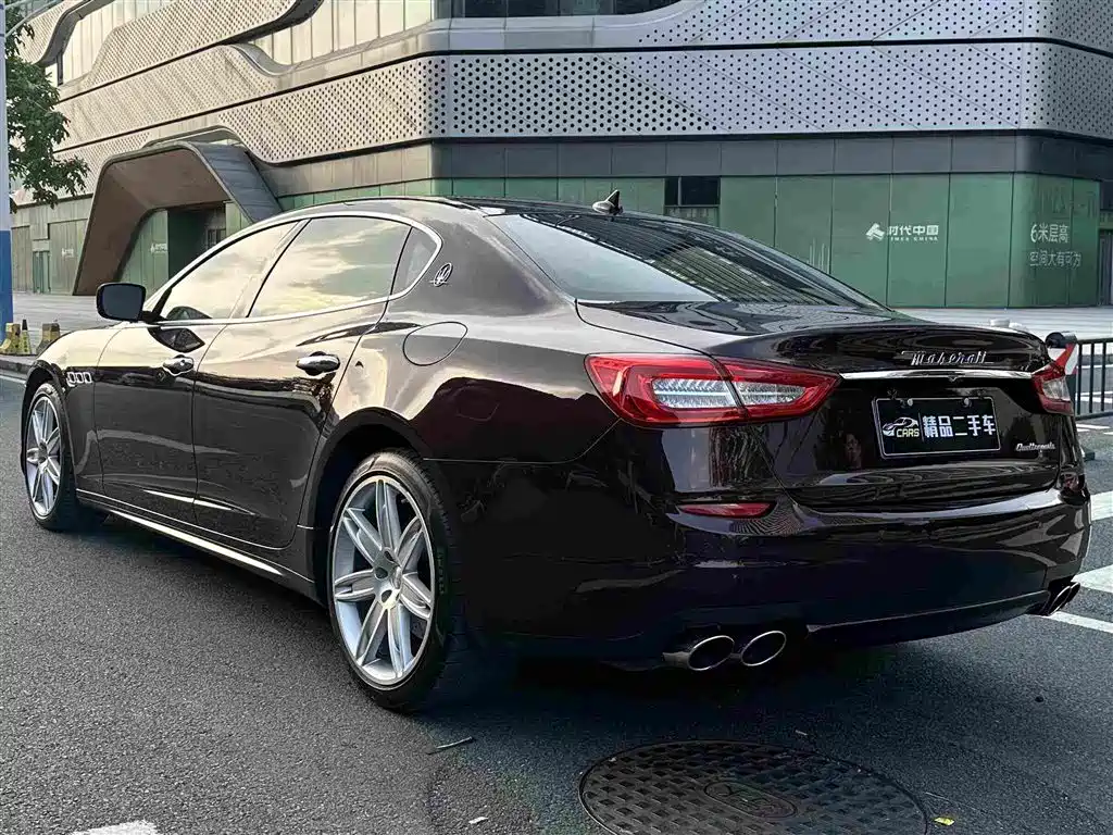 Maserati Quattroporte — миниатюра 9