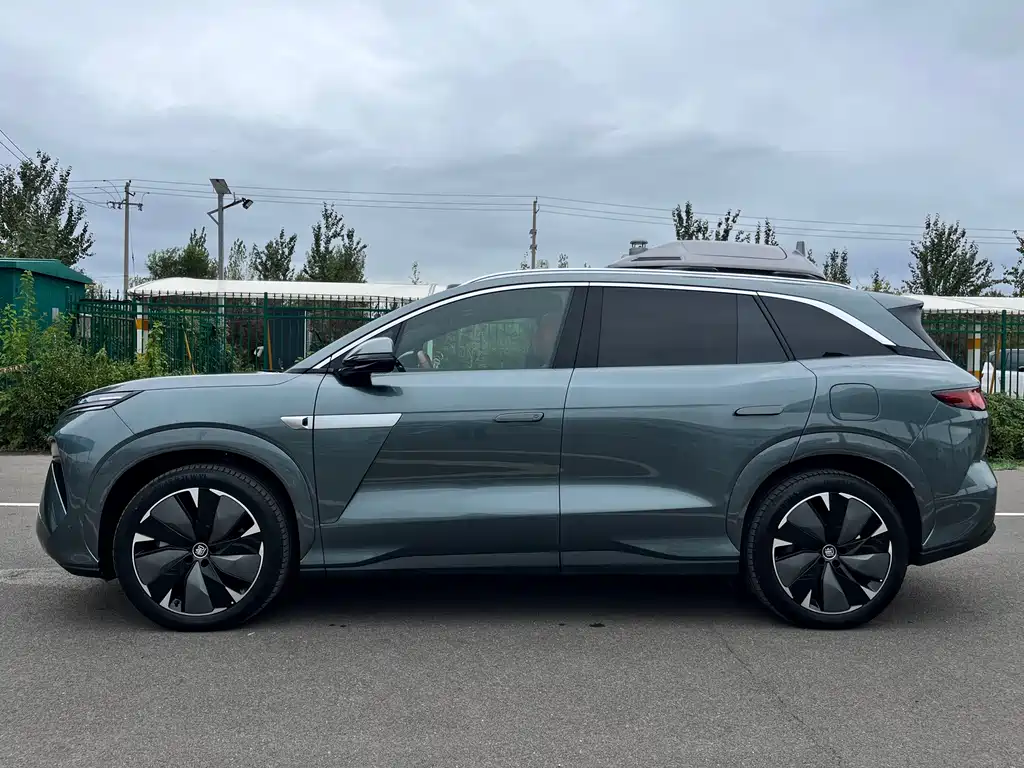BYD Tang L — миниатюра 4