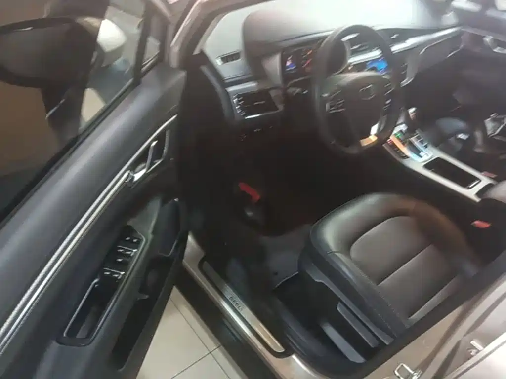 Geely Emgrand GS — миниатюра 16