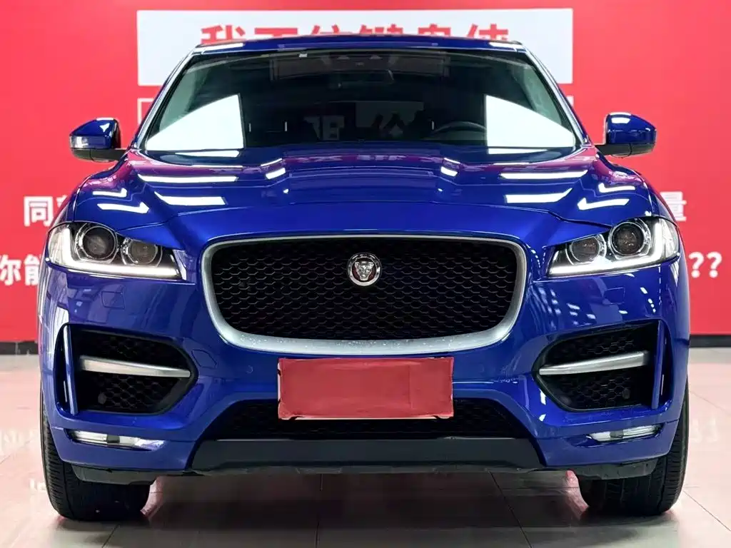 Jaguar F-PACE — миниатюра 3