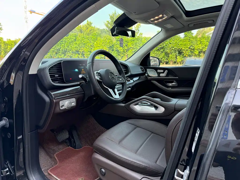Mercedes-Benz GLE (Import) — миниатюра 3