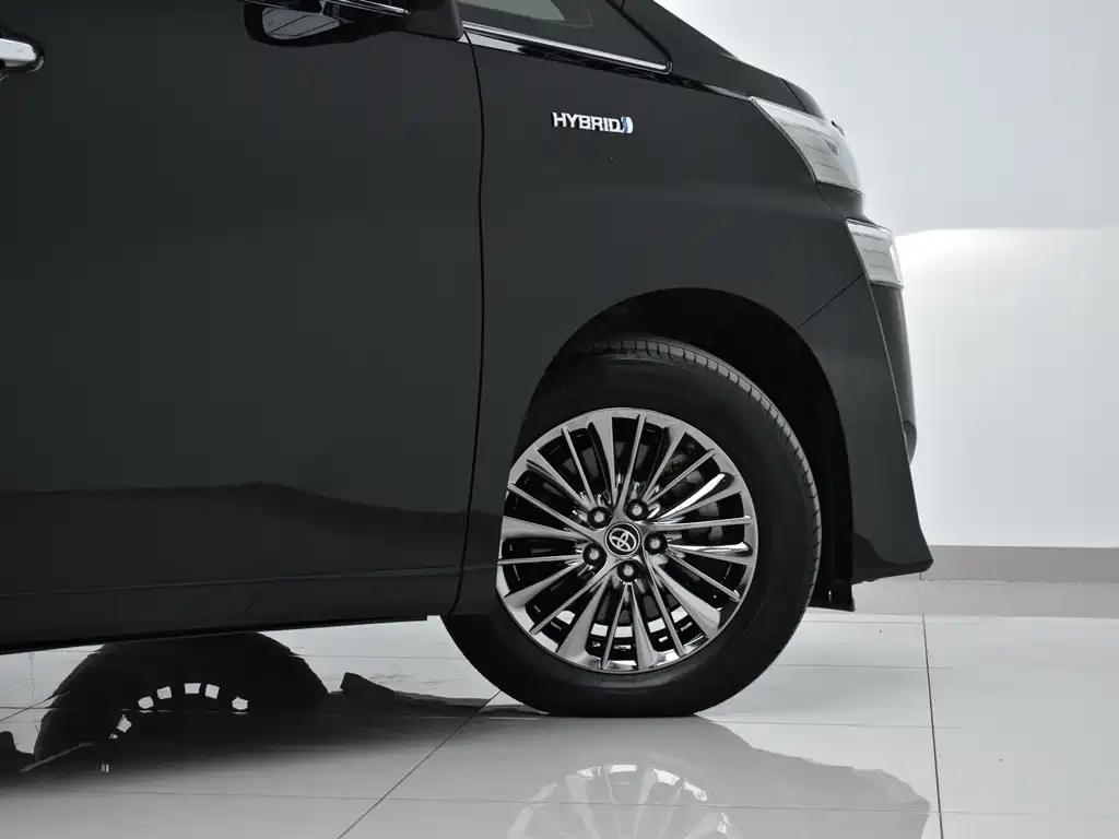 Toyota Vellfire — миниатюра 29