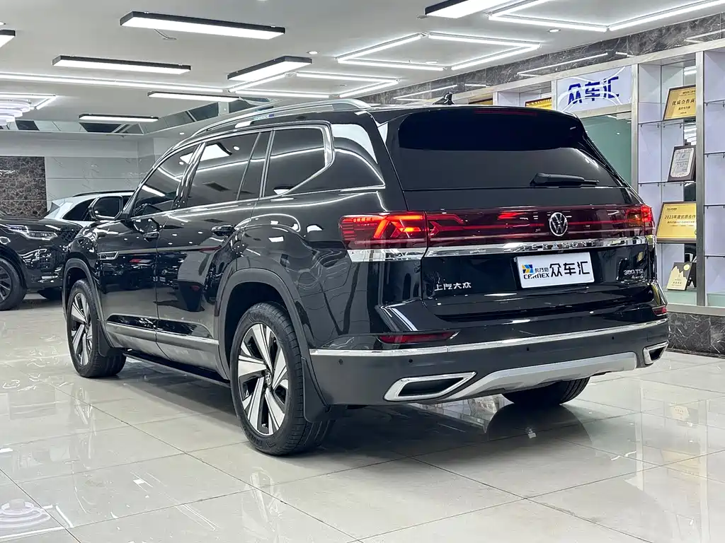 Volkswagen Teramont — миниатюра 4