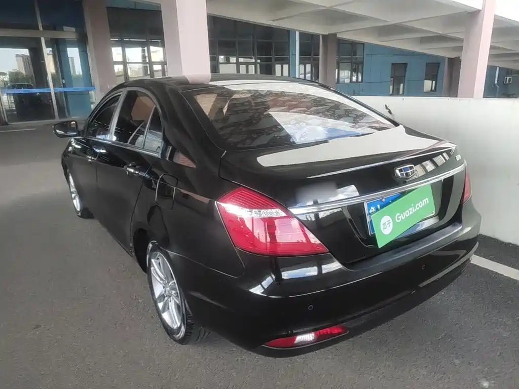 Geely Emgrand — миниатюра 5