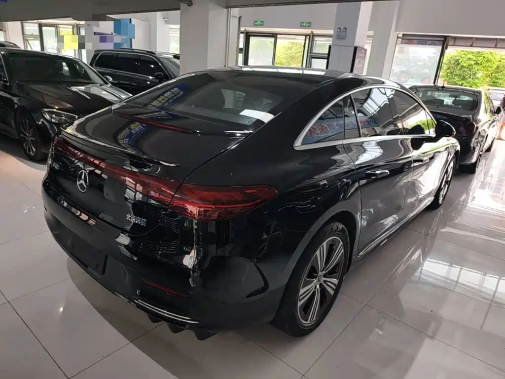 Mercedes-Benz EQE — миниатюра 7