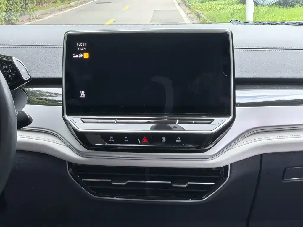 Volkswagen ID.6 Crozz — миниатюра 12