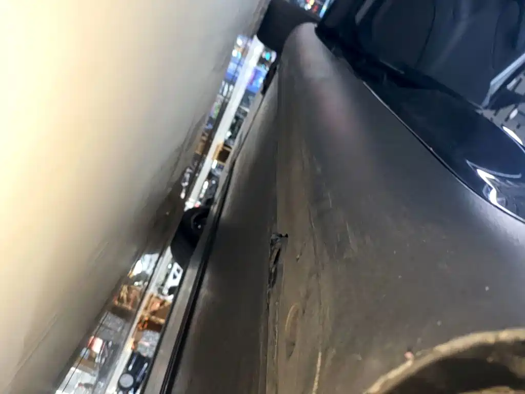 Tesla Model Y — миниатюра 22