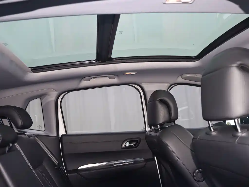 Peugeot 3008 — миниатюра 16
