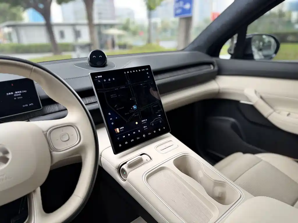 NIO ES6 — миниатюра 15