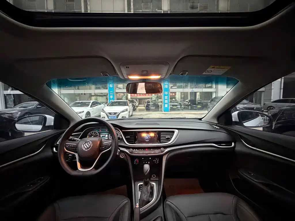 Buick Excelle — миниатюра 9