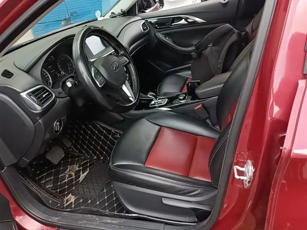 Infiniti QX30 — миниатюра 15