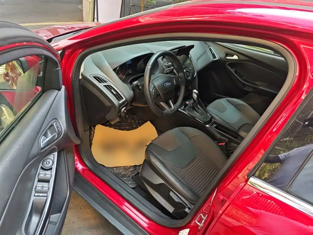 Ford Focus — миниатюра 16