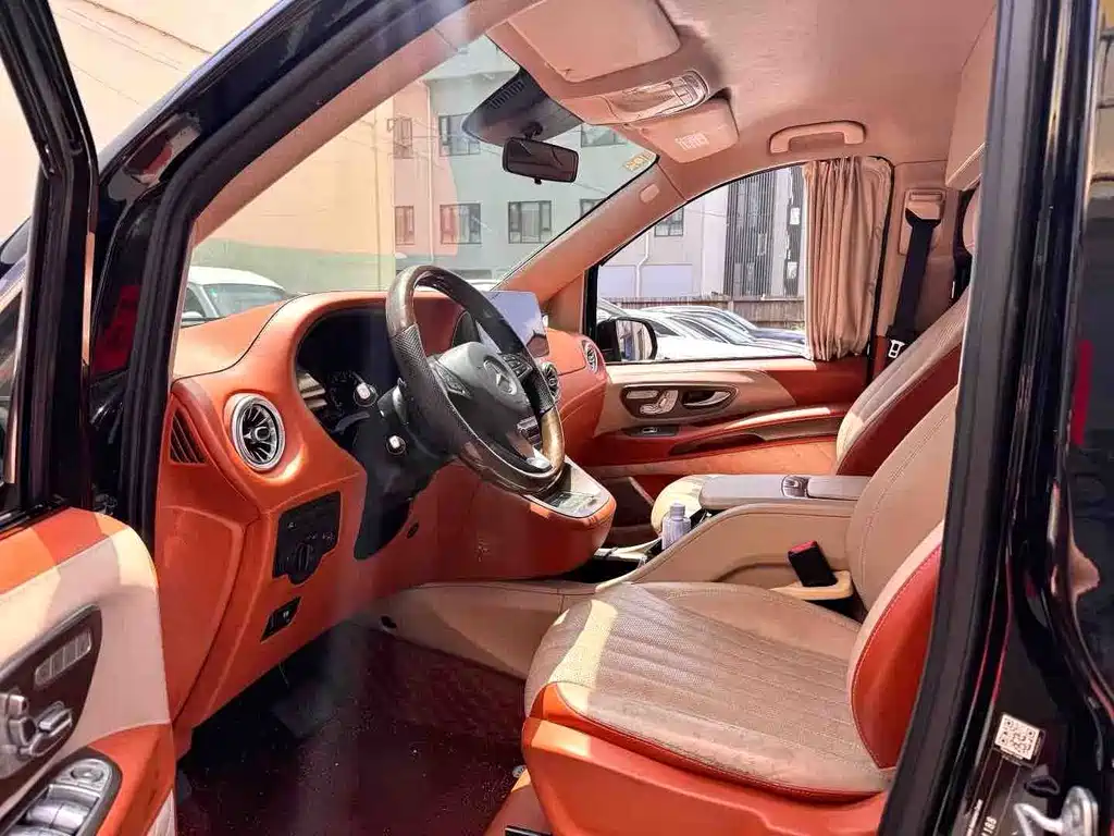 Mercedes-Benz Vito — миниатюра 4