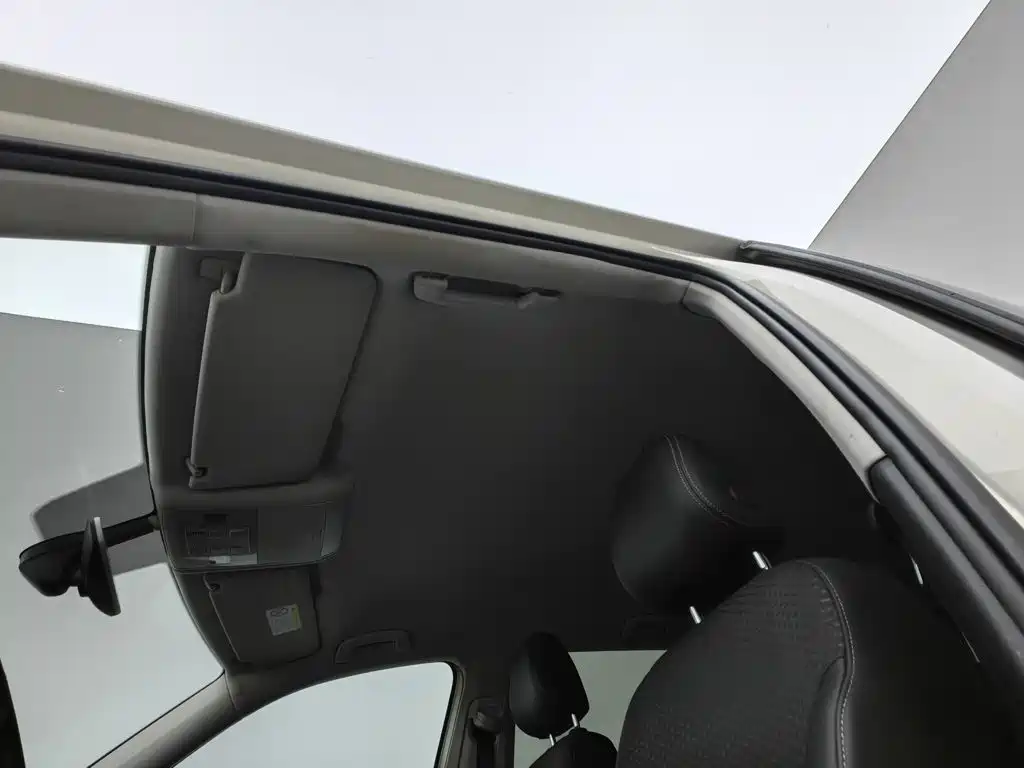 Volkswagen Teramont — миниатюра 14