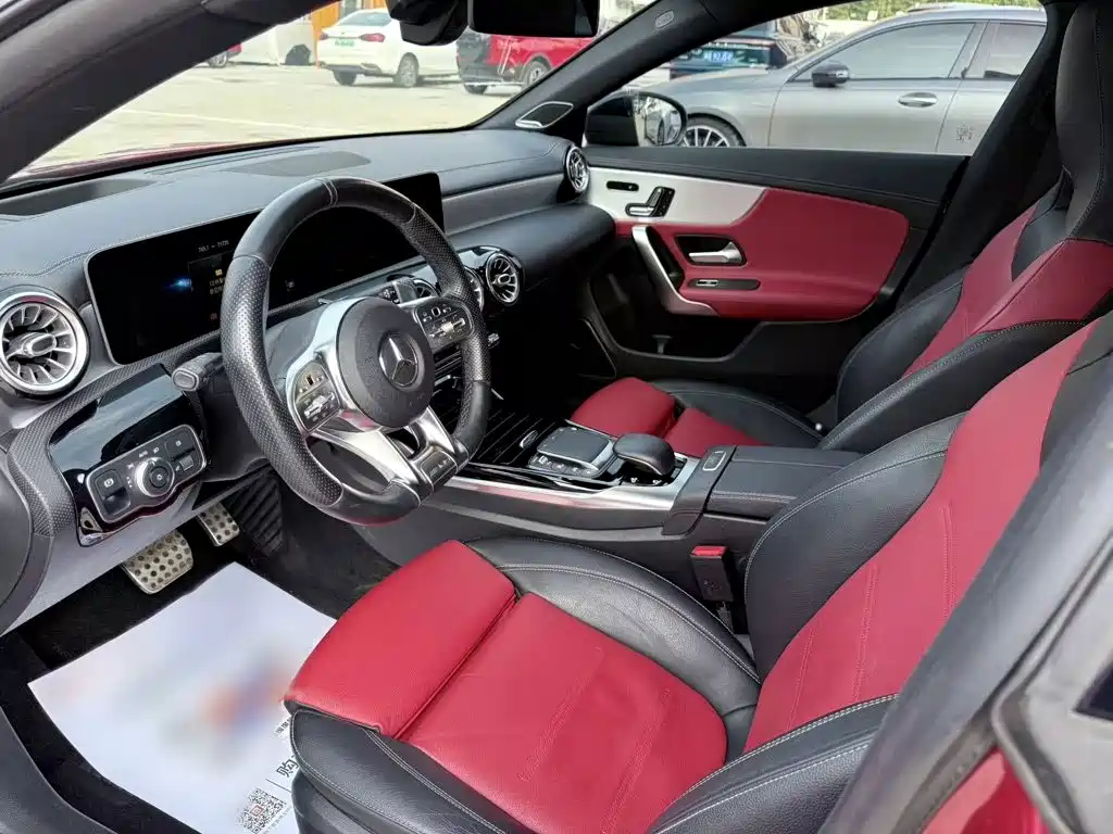Mercedes-Benz CLA AMG — миниатюра 13