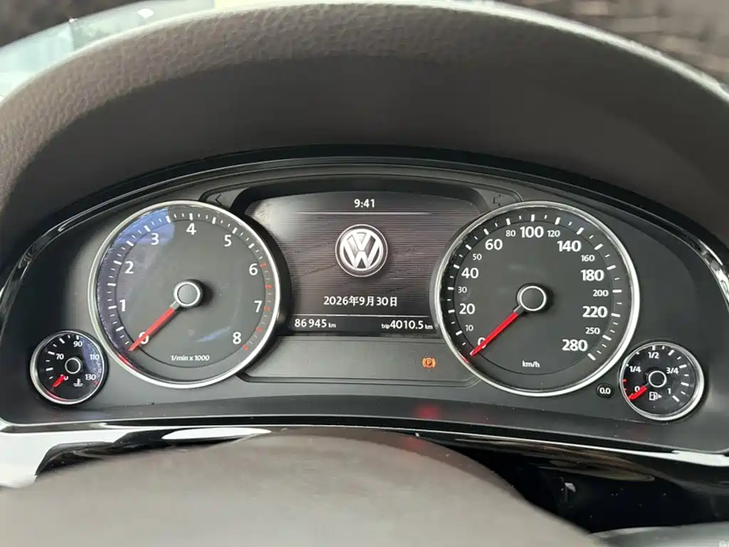 Volkswagen Touareg — миниатюра 4