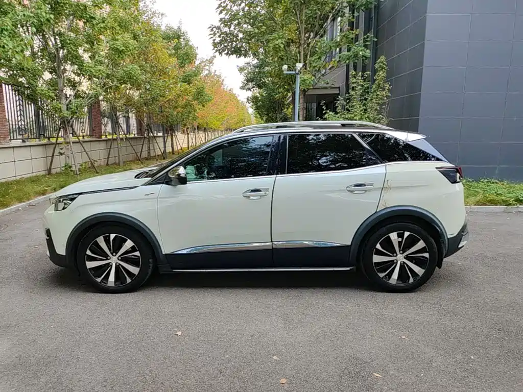 Peugeot 4008 — миниатюра 25