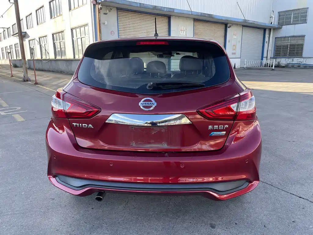 Nissan Tiida — миниатюра 22