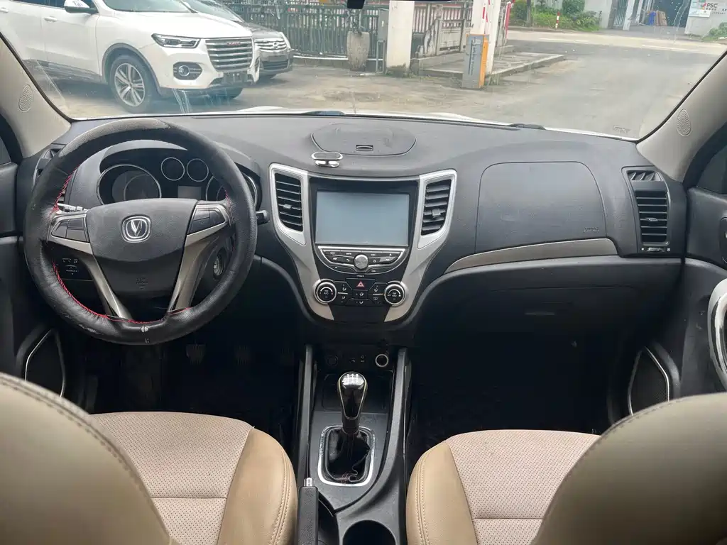 Changan CS35 — миниатюра 15