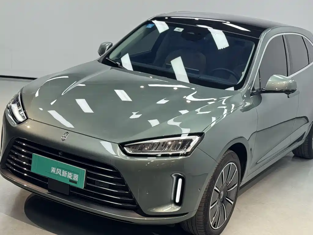 AITO ASK THE WORLD M5