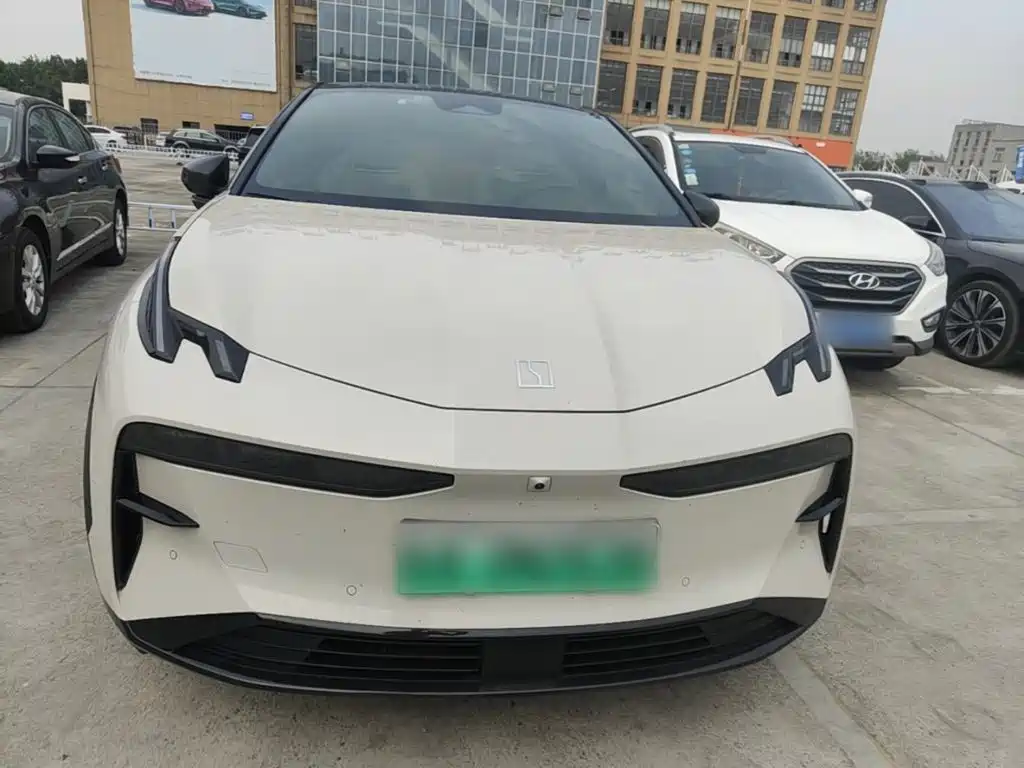 Zeekr X — миниатюра 3