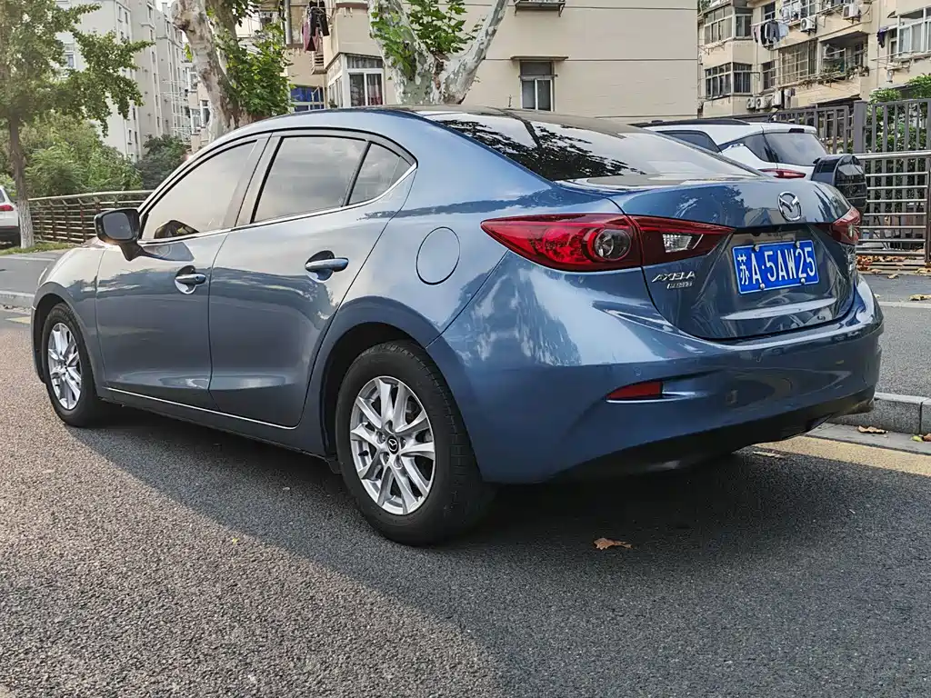 Mazda 3 Axela — миниатюра 5