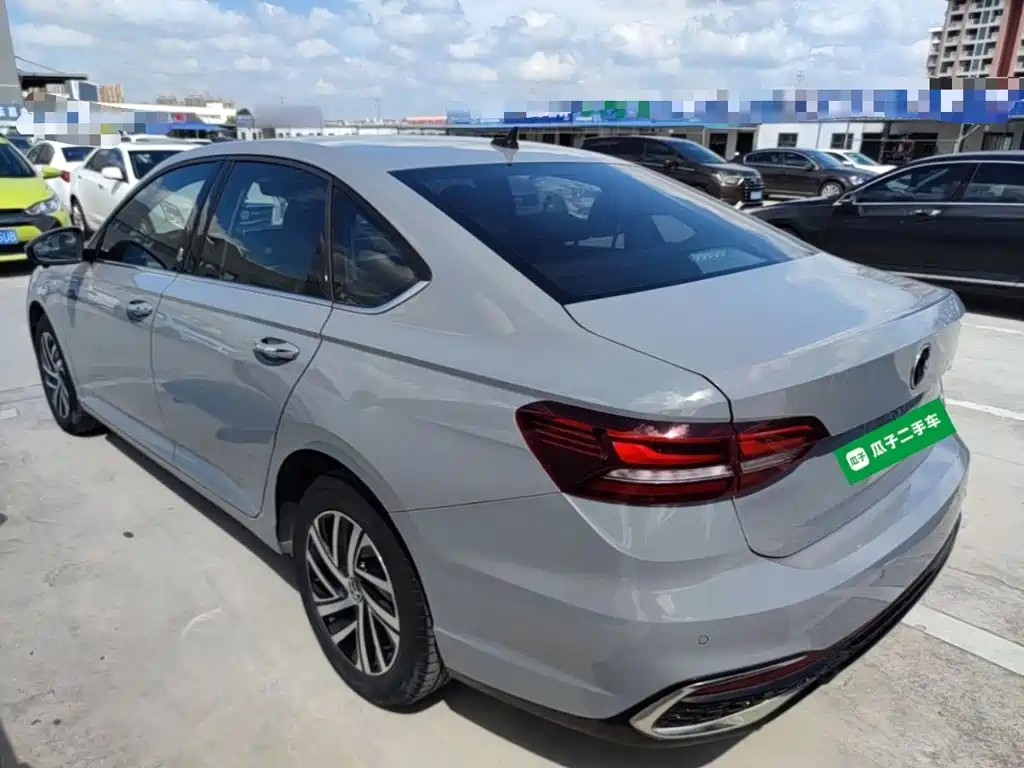 Volkswagen Lavida — миниатюра 5