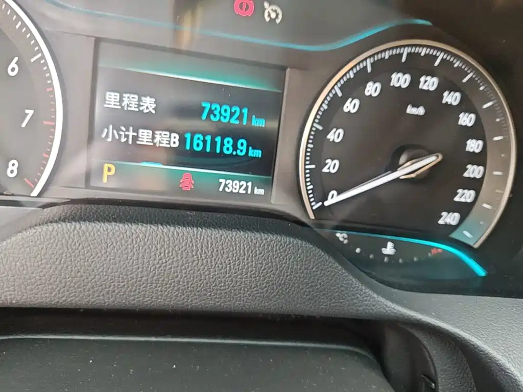 Buick Excelle — миниатюра 17