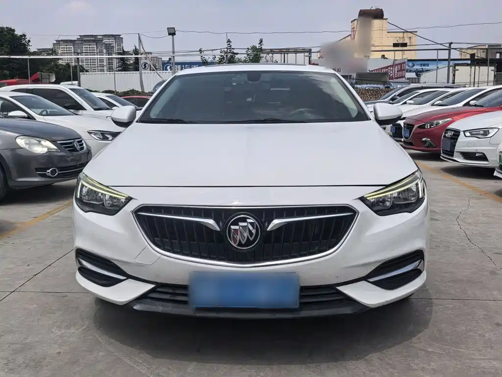 Buick Regal — миниатюра 3
