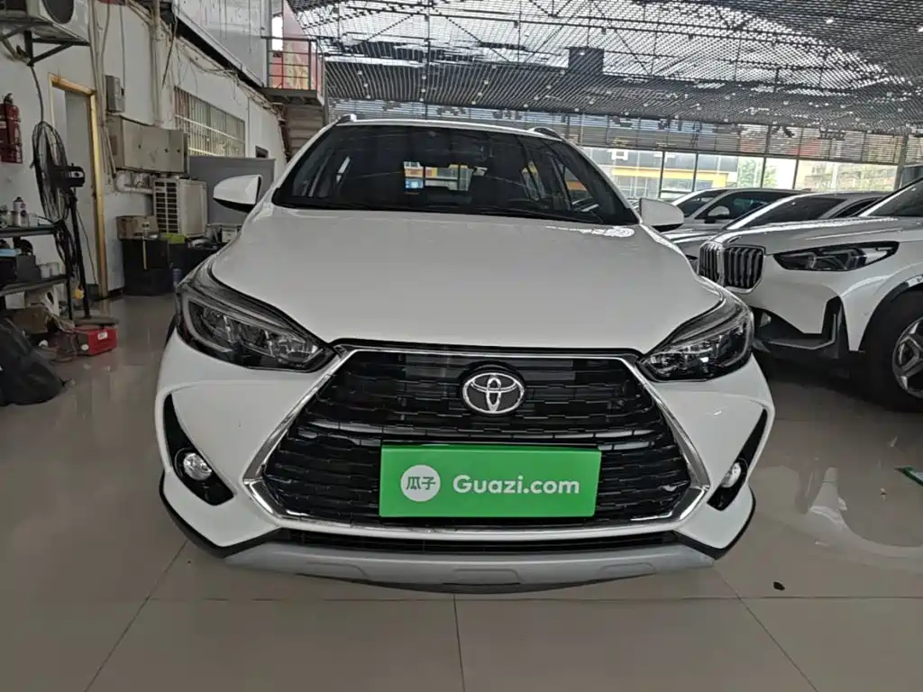 Toyota Yaris L — миниатюра 3