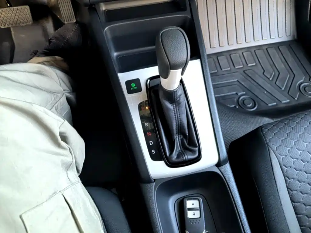 Honda Fit — миниатюра 14