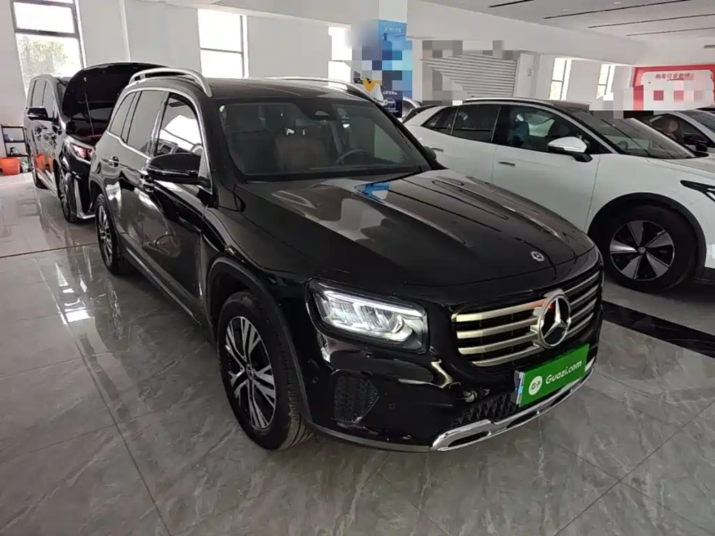 Mercedes-Benz GLB — миниатюра 4