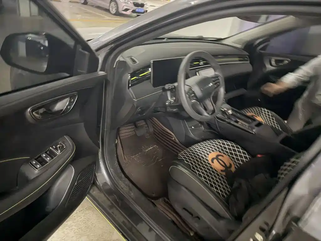 Roewe RX5 — миниатюра 2