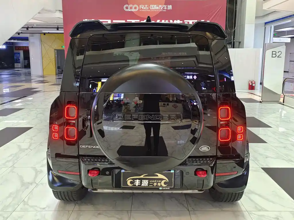 Land Rover Defender — миниатюра 25