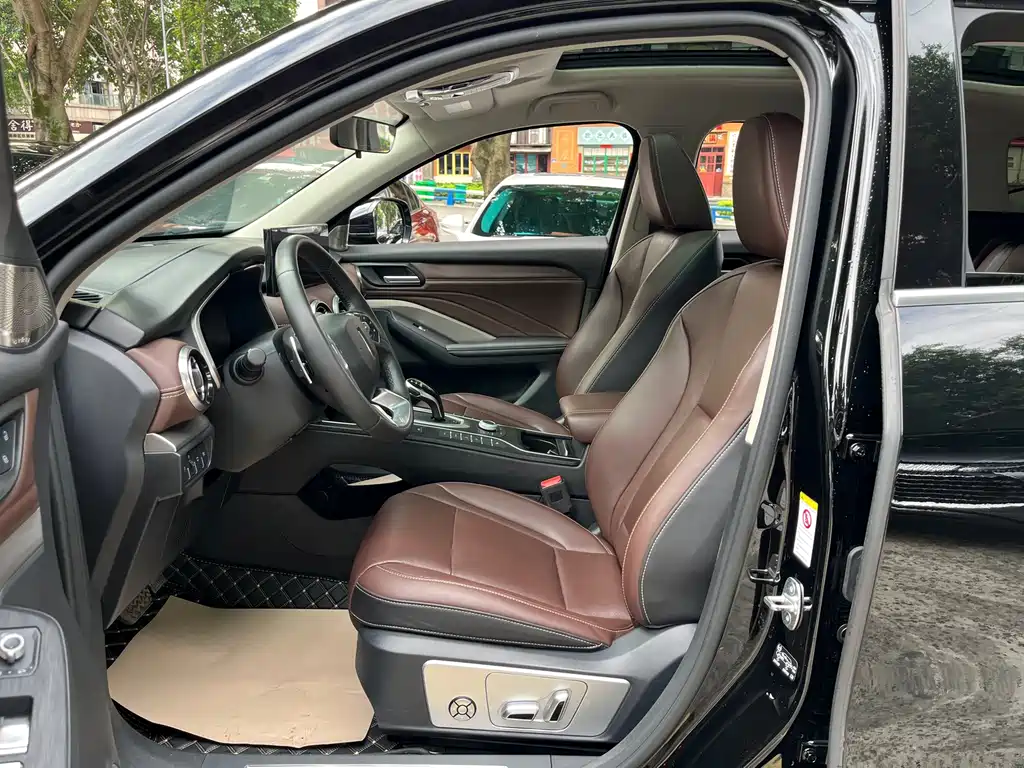 Wey Wey VV6 — миниатюра 9