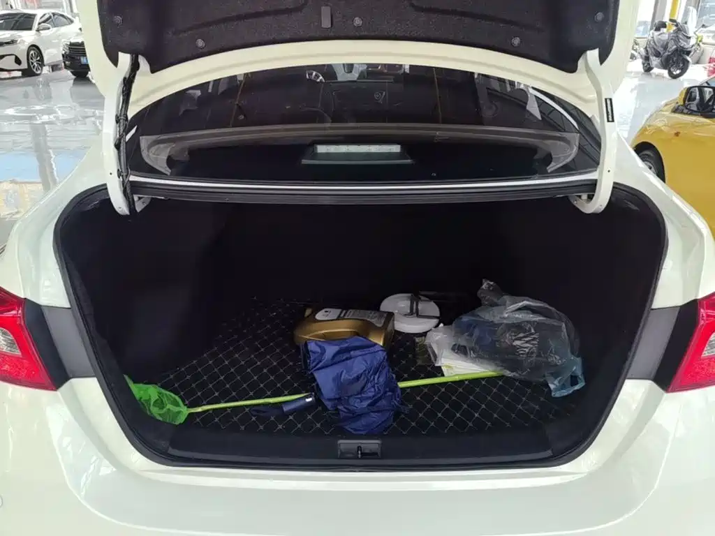 Nissan Sylphy — миниатюра 19