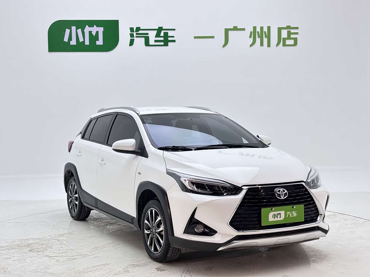 Toyota YARiS L Zhi Xuan 1.5 л 2022 г. Белый, пробег 13000 км