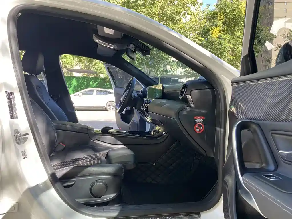 Mercedes-Benz A-Class (Import) — миниатюра 6