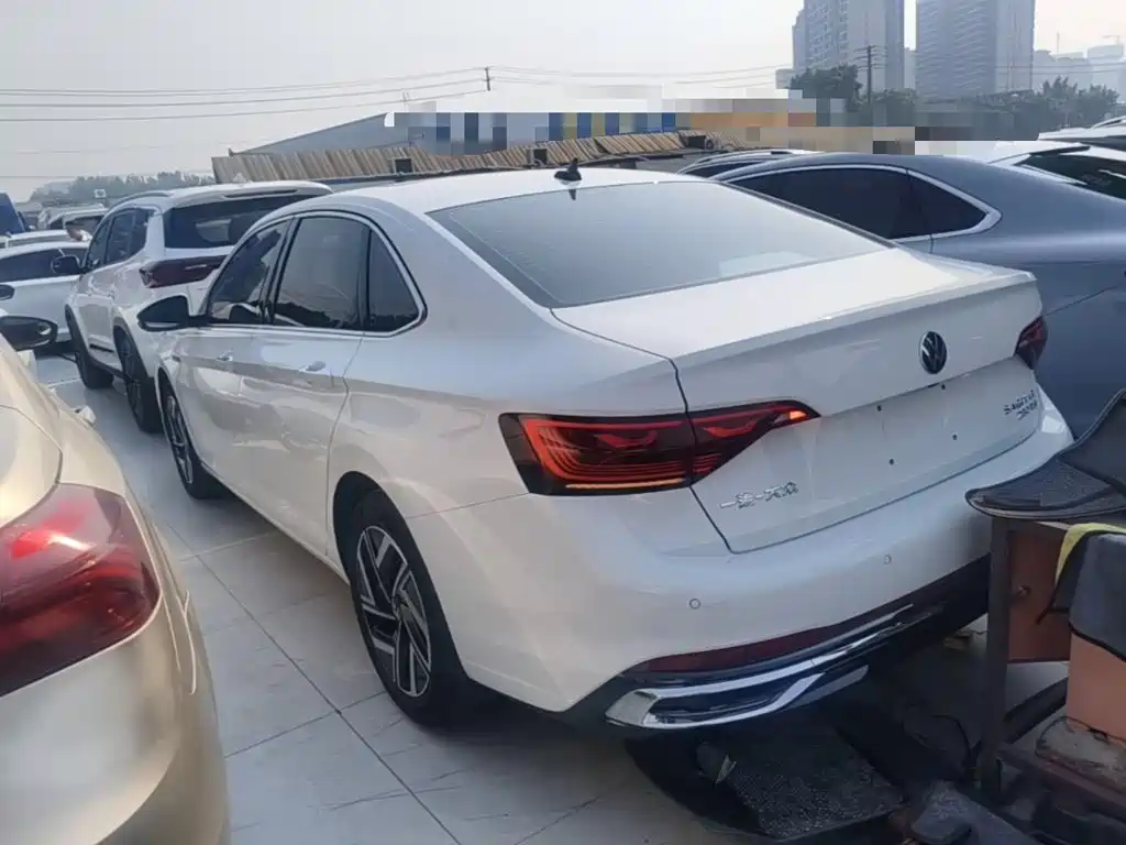 Volkswagen Sagitar — миниатюра 5