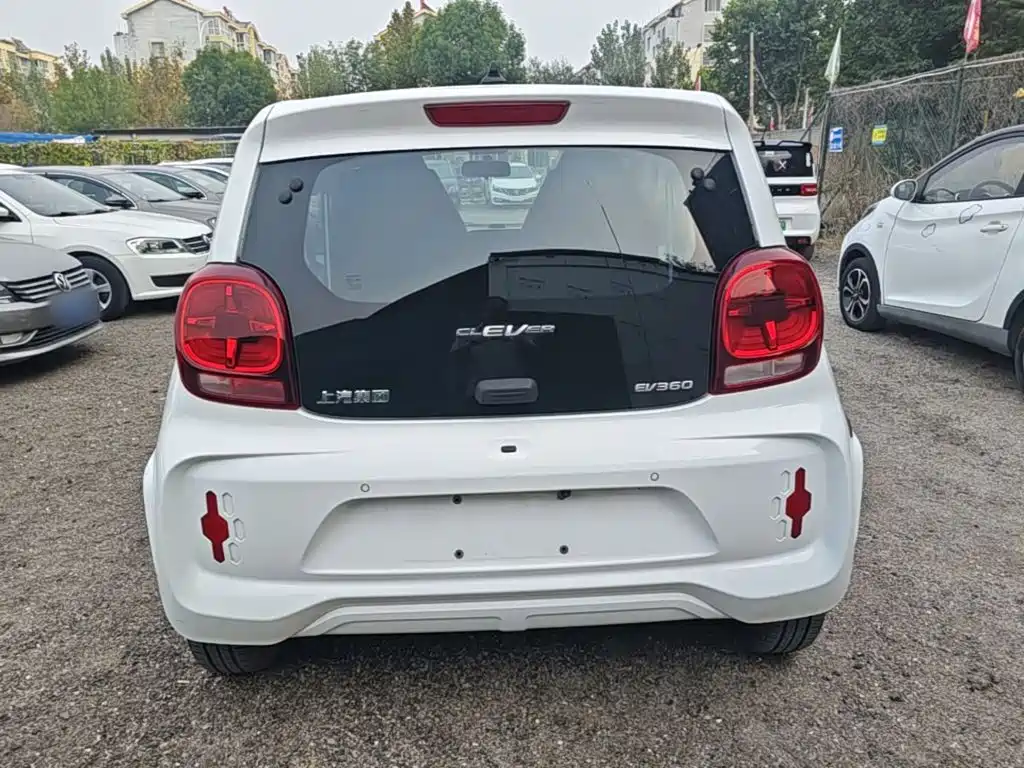 Roewe Clever — миниатюра 6