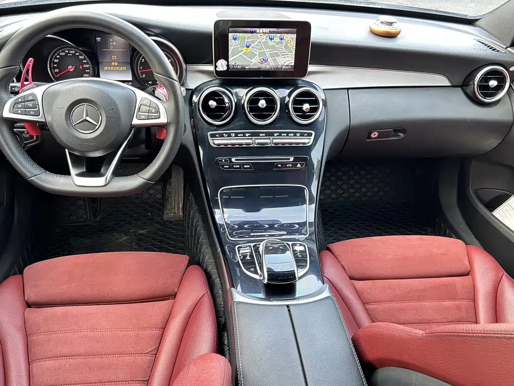Mercedes-Benz C-Class — миниатюра 9