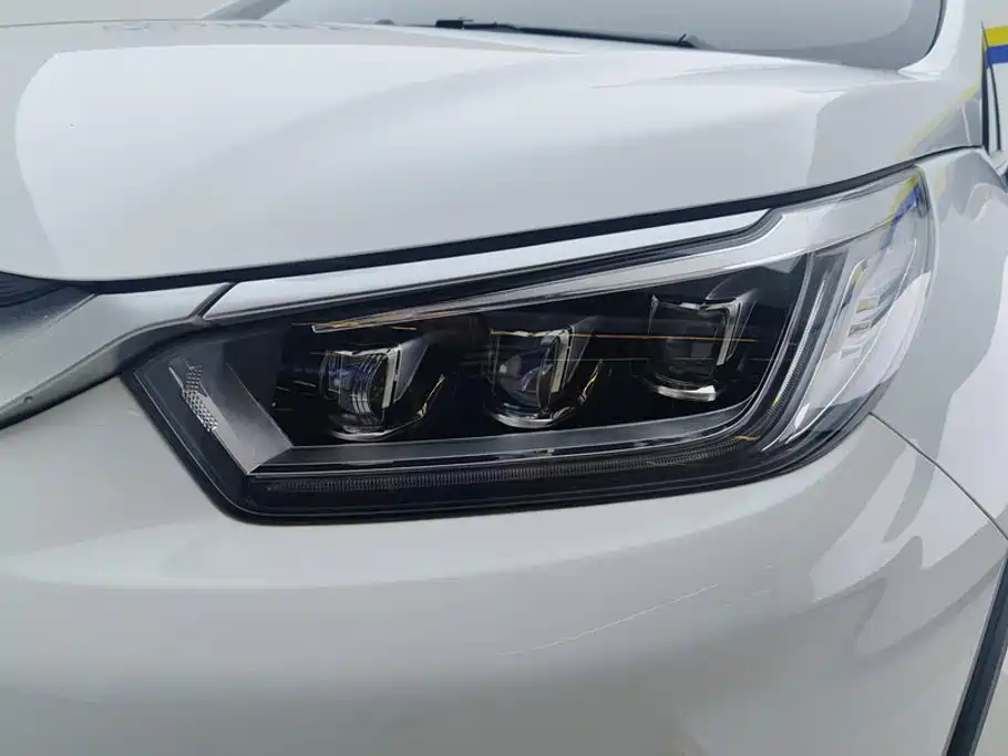 BYD Yuan Pro — миниатюра 5